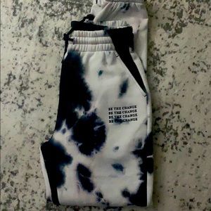 Brand New Balance (S) AVALANCHE Atmos Sweatpants!!